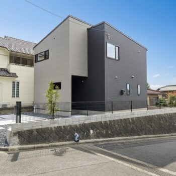 東広島市黒瀬楢原北2丁目　新築一戸建て