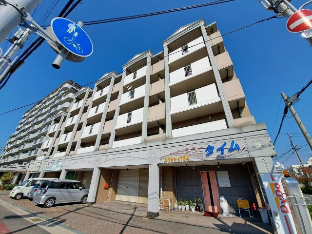 クレスト289の外観