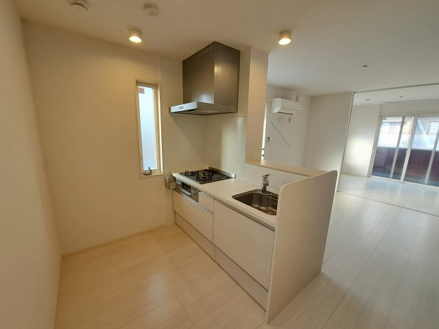 SOLEADO鳴尾のキッチン