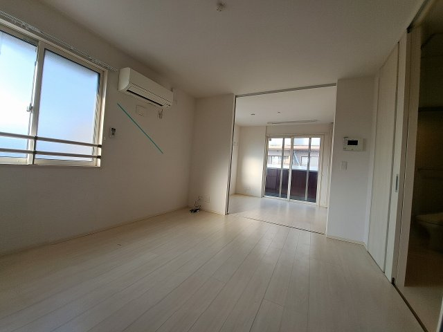 SOLEADO鳴尾の居間・リビング