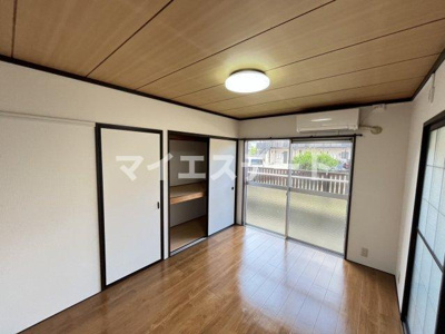 【寝室】 | メゾンⅠ | 別部屋写真