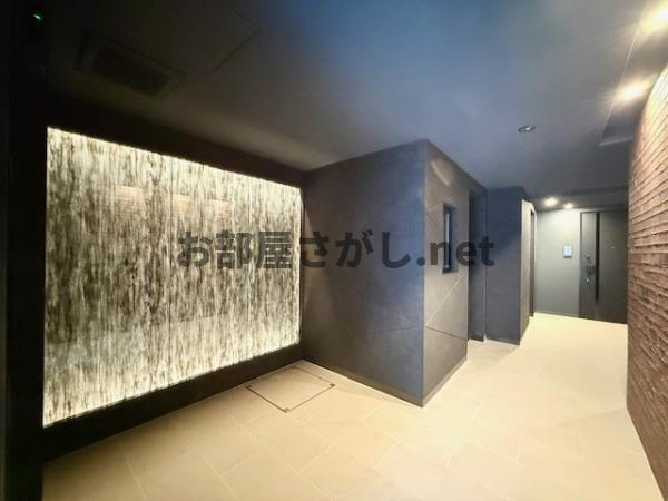 Ｌａ　Ｐｅｒｌａ　Ｎａｋａｎｏのエントランス|建物の内部です