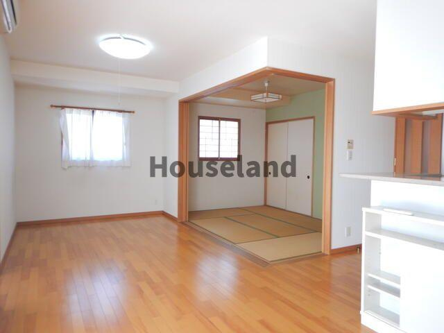 サンセリテ太田の居間・リビング