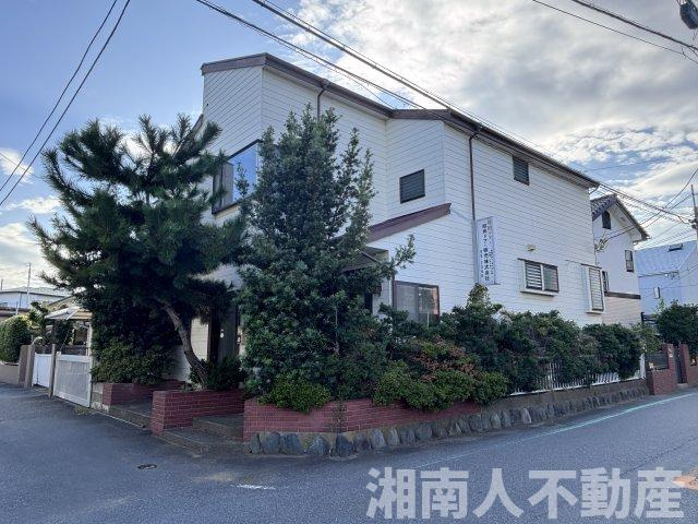 茅ヶ崎市平和町　売地の外観|敷地面積50坪以上の角地