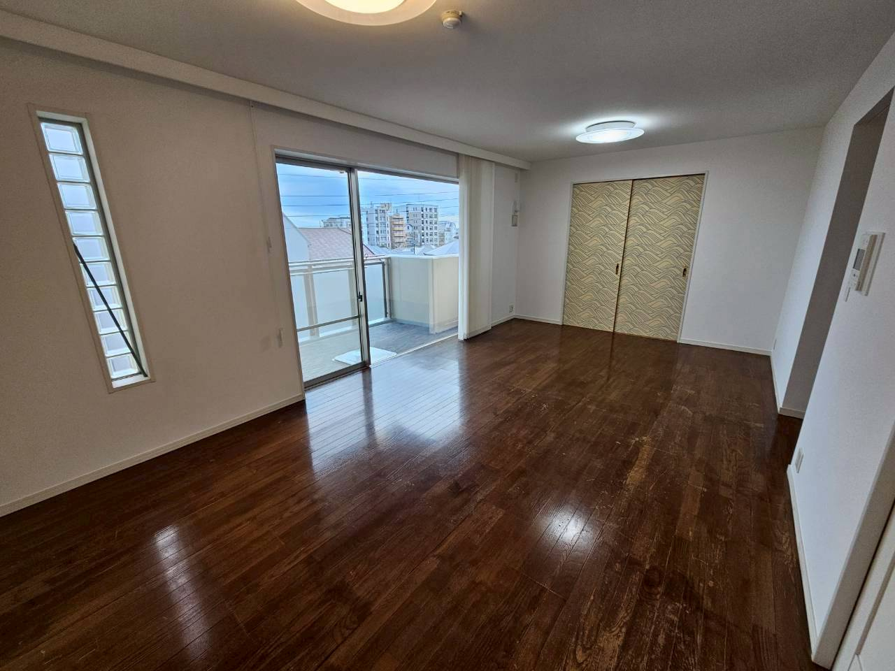 パーク・コート御影の居間・リビング