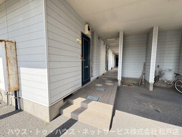 メゾンド・プライムのエントランス