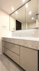 【独立洗面台】