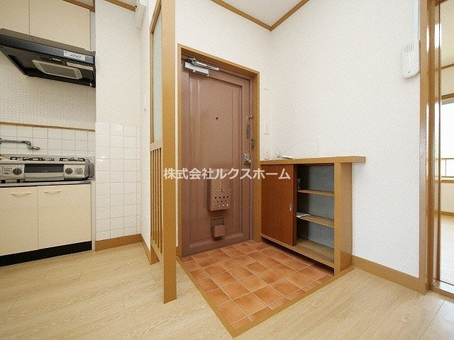 グリーンハイムの玄関|明るい玄関です