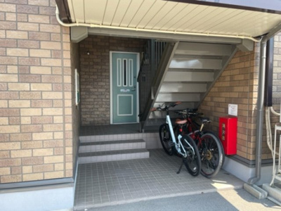 【玄関】 | グランサリックス Ｃ | 玄関前共用部