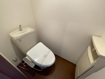 【トイレ】 | グランサリックス Ｃ | 温水洗浄便座付き