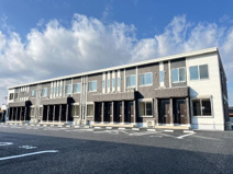 Familie A （ファミリエA）の画像