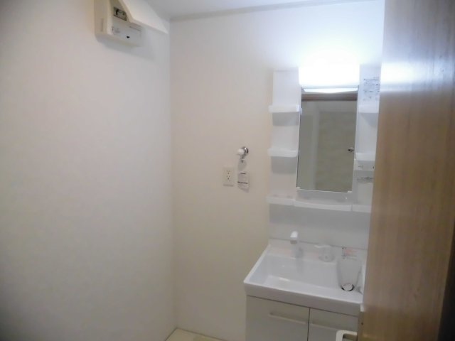 ディアコート東所沢の洗面所