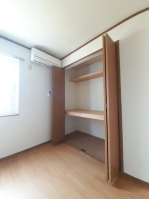 【収納】 | リバーコート川本 | 小物を収納するのに便利です