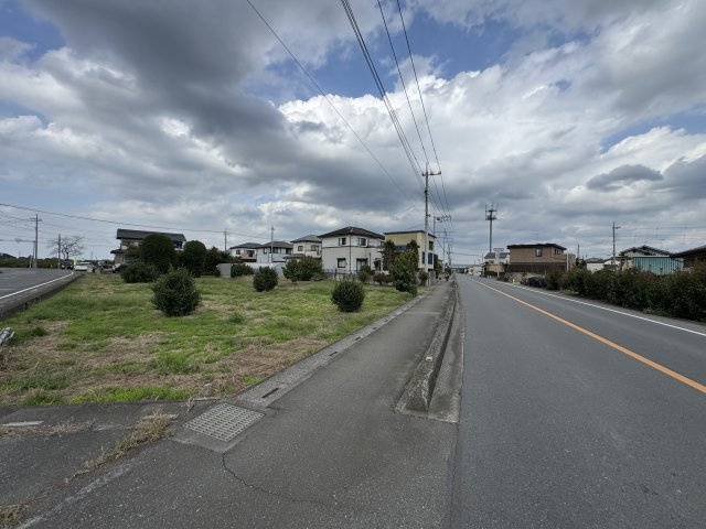 －三丁目不動産ー　深谷市武蔵野　南西角地の外観