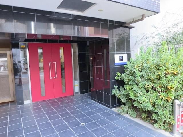 ジュエル板橋区役所前のエントランス