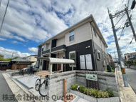 ラリュールの画像