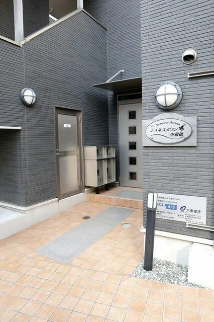 ジュネスメゾン中板橋のエントランス