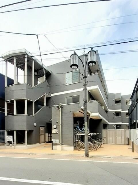 ジュネスメゾン中板橋の外観