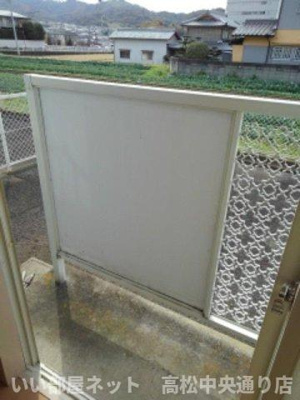 【庭】 | エルディム六万寺