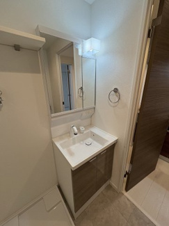 【独立洗面台】 | ＭＱｕａｒｔｏ新座Ⅱ | 別のお部屋の写真です