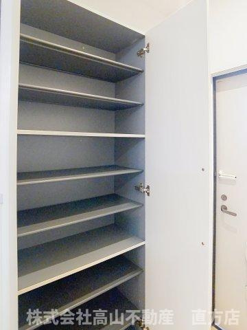 メゾン・ド・ソレイユＢの収納