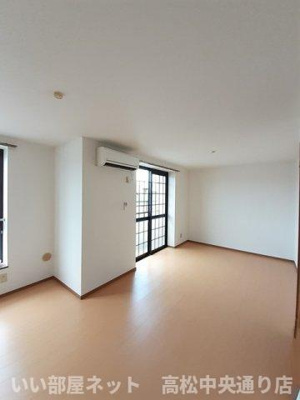 【居間・リビング】 | パレットタウン山端Ⅱ