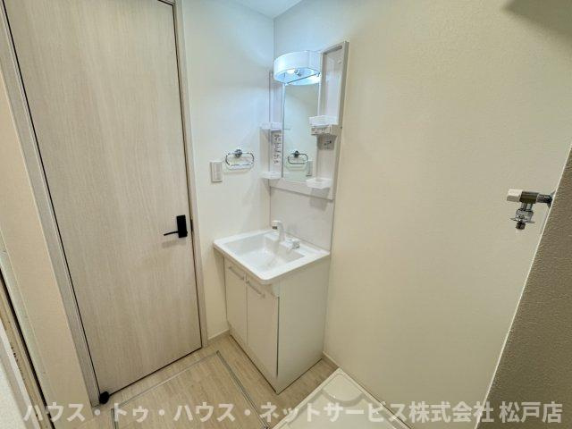 シャディグローヴの洗面所