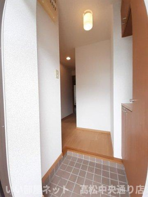 【玄関】 | レジデンスＦ・Ｂ