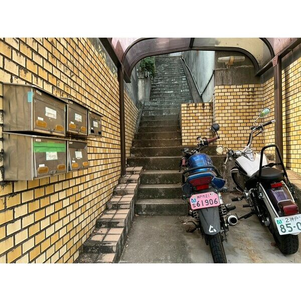 東宅ハイツ潮見が丘A棟のその他共用部分