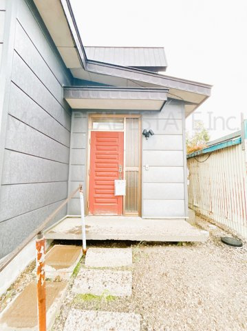 【玄関】 | 斜里郡斜里町中古住宅