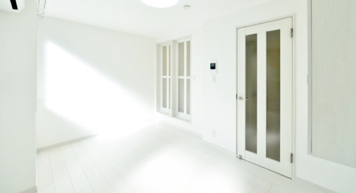 荒川区西尾久１丁目のアパートの居間・リビング