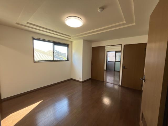 リトルウィングの内装|ダイニング