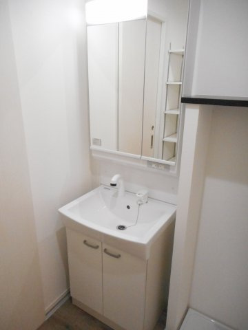 カリヨンの独立洗面台