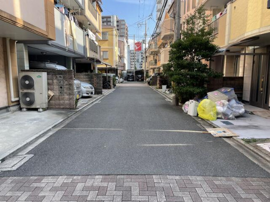 守口市大日町1丁目　戸建の前面道路含む現地写真