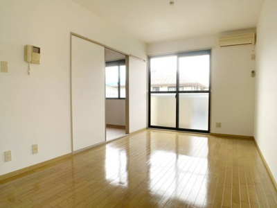 【居間・リビング】 | メゾン・ド・クレール Ａ | DK