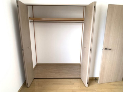 【洋室】 | メゾン・ド・クレール Ａ | 洋室収納