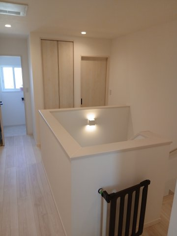 美原町戸建ての内装|ホール