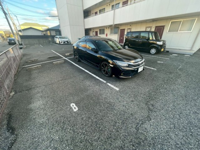 【駐車場】 | ラ・メゾンエスポワール