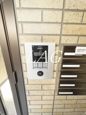 【セキュリティ】 | La maison de cerisier | オートロックです。