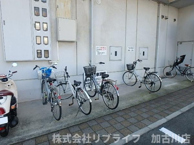 【エントランス】 | ファミールハイツ