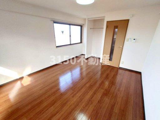 マイタウン茶所の居間・リビング