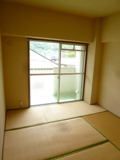 レイクヒルＹ’ｓの和室|※同建物の別室の写真です