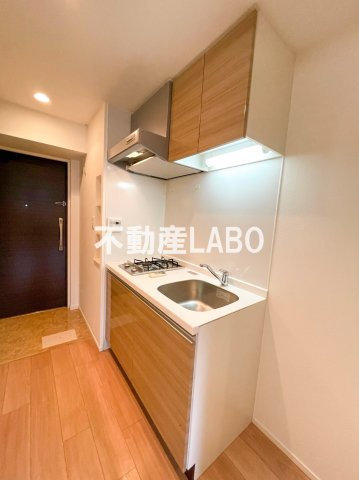 スプランディッド大阪WESTのキッチン