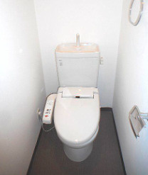 【トイレ】 | クオーレ浅草 | ゆったりとした空間のトイレです