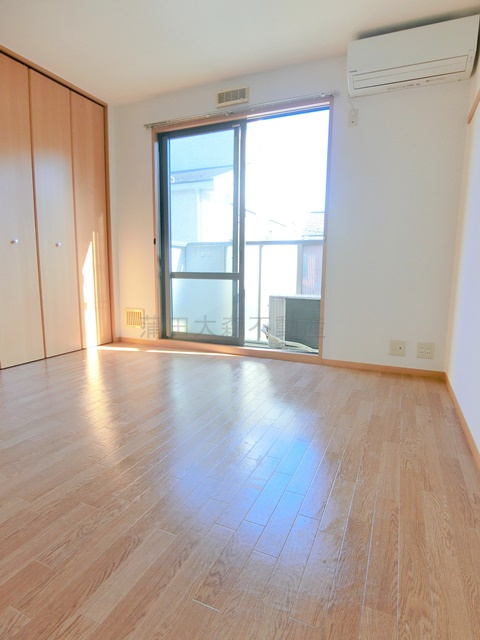 ドエルヤマキの居間・リビング