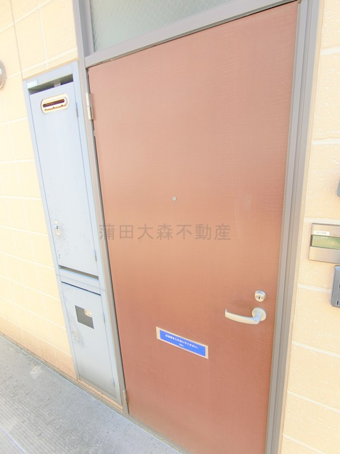 ドエルヤマキの玄関