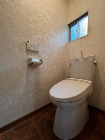 美山台１丁目貸家のトイレ