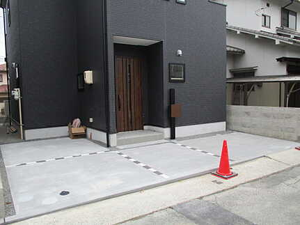 広島市佐伯区屋代1丁目　新築一戸建て(全2棟)の駐車場