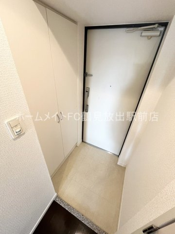 フォレストガーデン今福鶴見Ⅳの玄関
