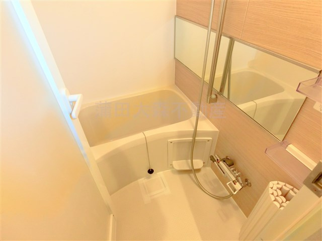 ディアマンテ糀谷の浴室